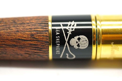 Montegrappa Sea Shepherd Victory of the Whale LE Fountain Pen M 18kt nib MIB - Picture 4 of 9