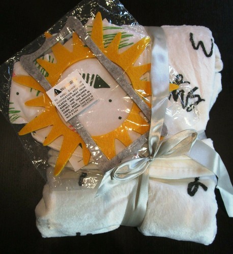 New SAFARI LUKA & LILY Baby Monthly Milestone Photo Blanket 40" x 60" Great Gift - 第 3/3 張圖片