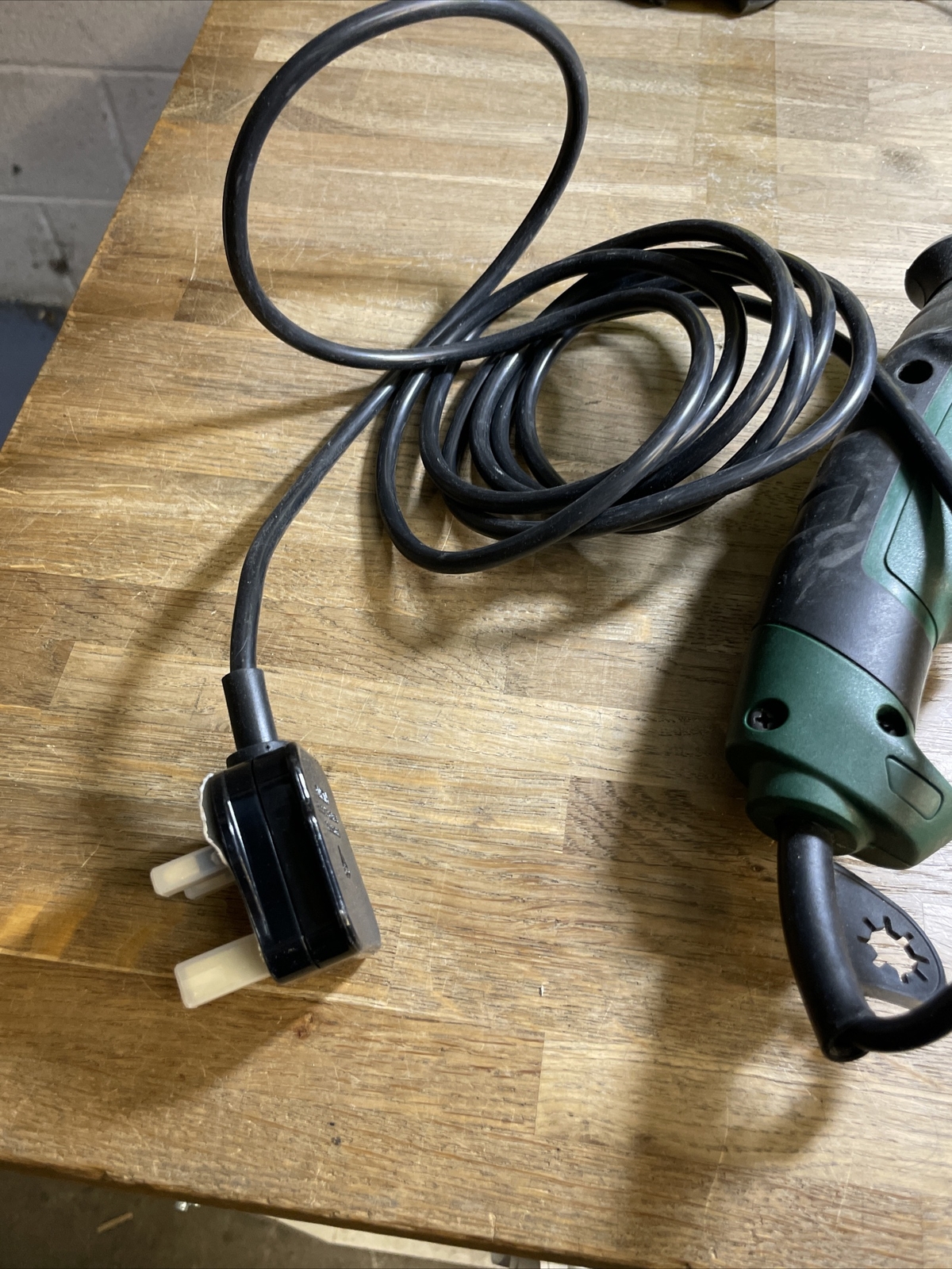 Ex Display Wickes Green WD810G 240V 810W Hammer Drill 195533 eBay