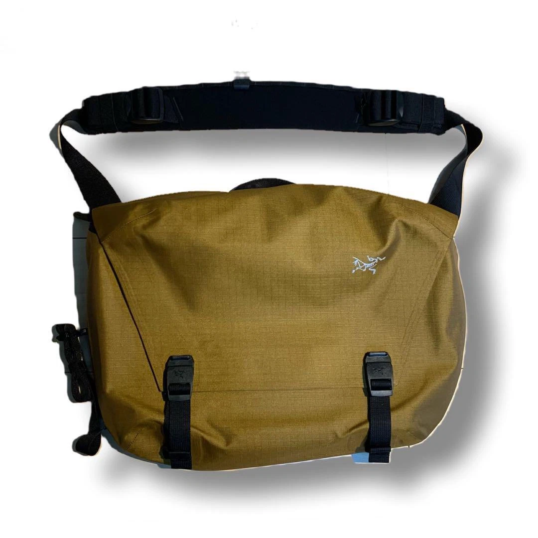 Arc'teryx Granville 10 Shoulder Bag Messenger Bag Khaki Men&
