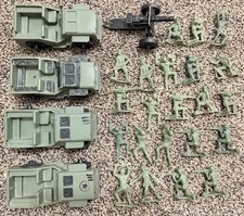 1960 s 27 Tim-Mee Toys Playset US Army Toy Soldier Figures Jeeps Cannon Lot