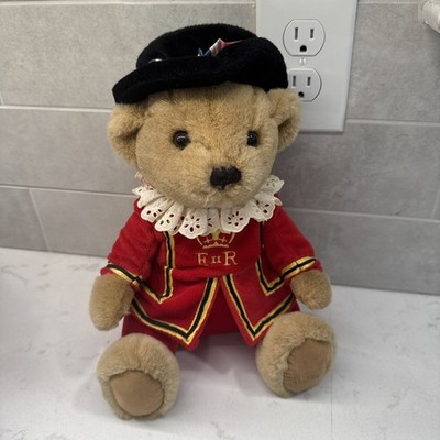 Harrods KnightsBridge London UK Bear Plush Royal Guard Beefeater 2003 11 
