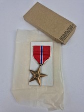 Médaille, Bronze Star, dans sa boîte de 1944 , us ww2( objet original )