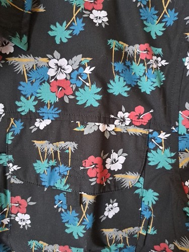Haband Mens Hibiscus Hawaiian Tropical Shirt Size L NWOT - Picture 3 of 5