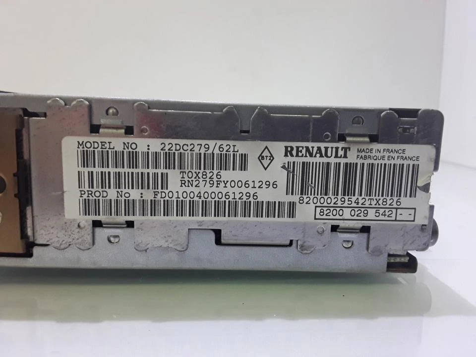 Renault CLIO 1998-2001 Radio Autoradio 8200029542 - Bild 3 von 3