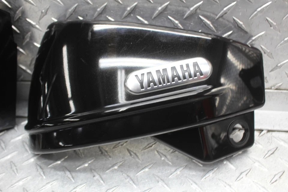 Yamaha V Star 650 XVS650A 2006 clásico negro cubiertas laterales izquierdo/derecho Foto 3 de 4