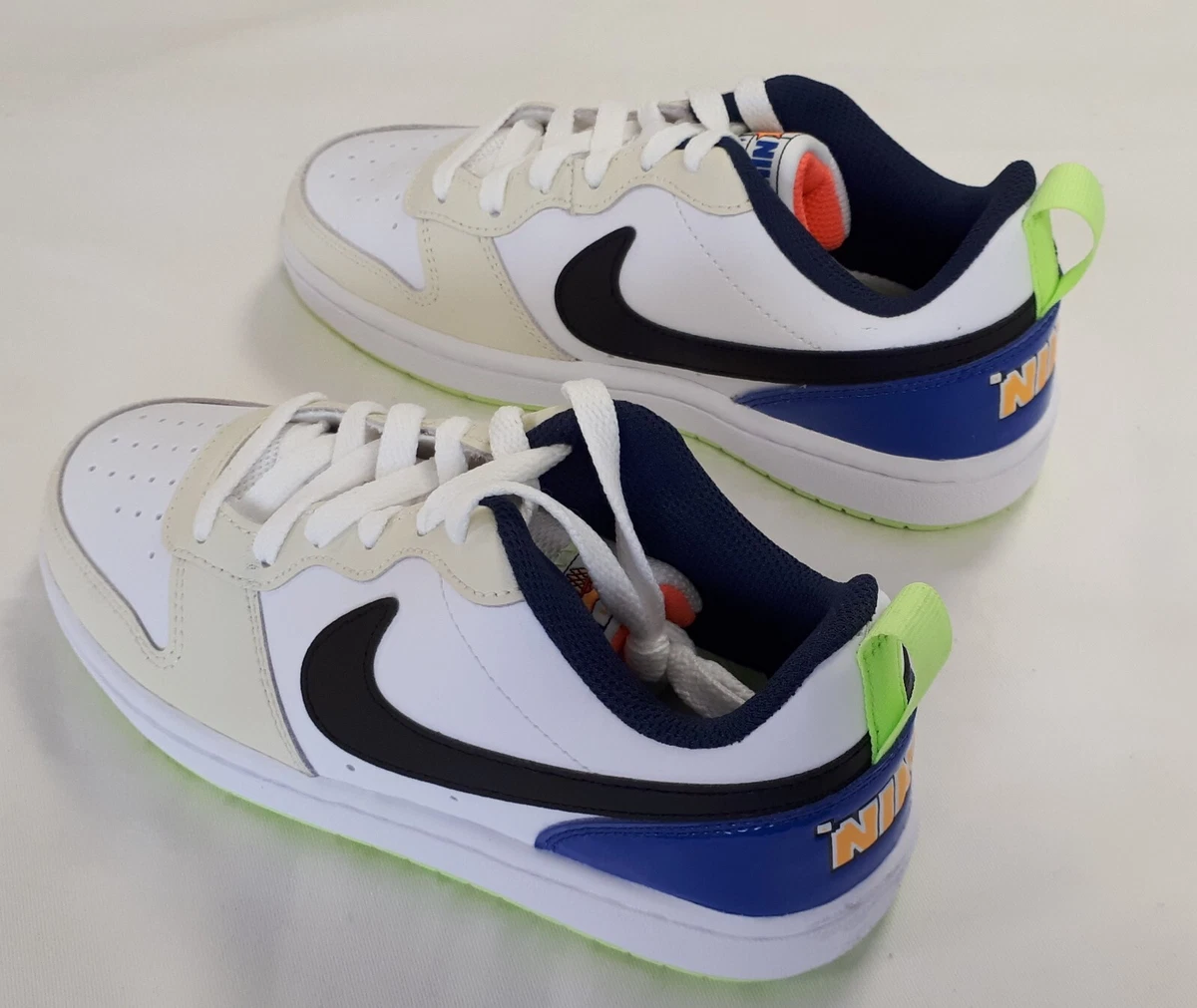 Nike Short Borough Low 2 SE Sneakers Size 37.5 FB1394 101 Kids Shoes