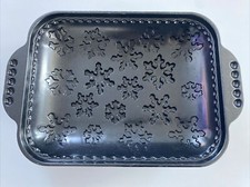 Nordic Ware Snowflake Cast Aluminum Cake Pan 10 Cups Made In USA