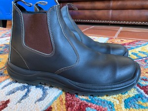 blundstone work boots uk