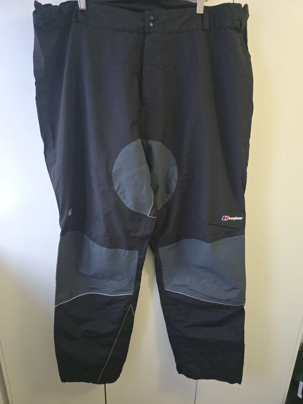 Berghaus Gore-Tex XCR Bike Pants 2XL Grey Black Waterproof