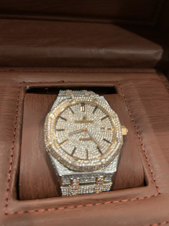 Reloj de lujo estilo diamante helado para hombre - piedras pavimentadas completas - nuevo en caja Foto 4 de 4