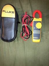 Fluke 333 Clamp Meter True RMS (A8UHZ)