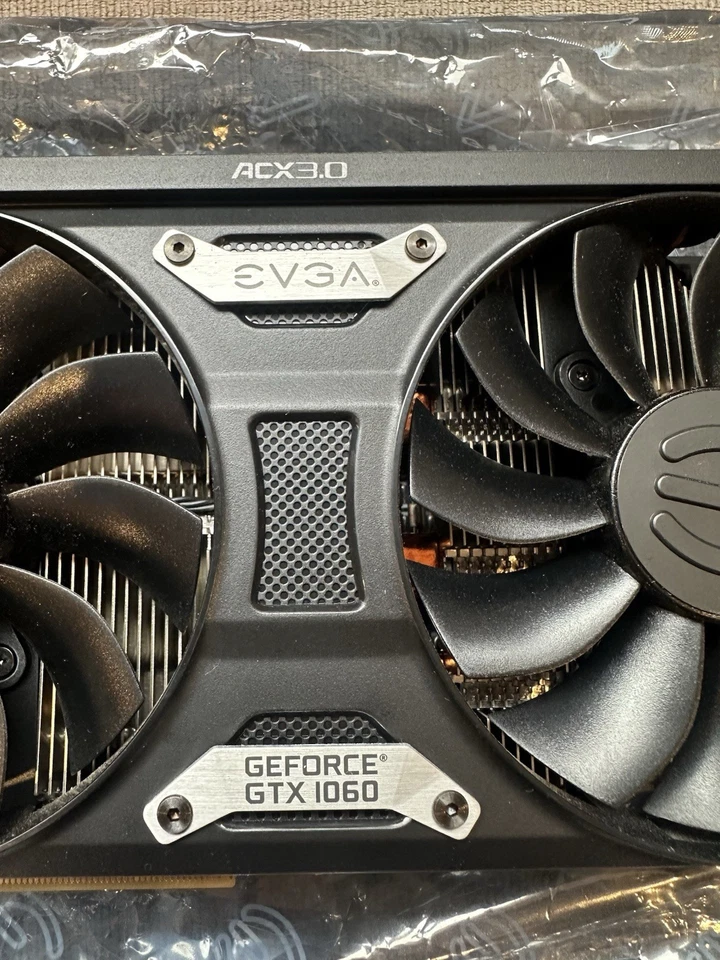 EVGA GeForce GTX 1060 6GB SSC 06G-P4-6267-KR Graphics Card - Used - Image 2 of 4