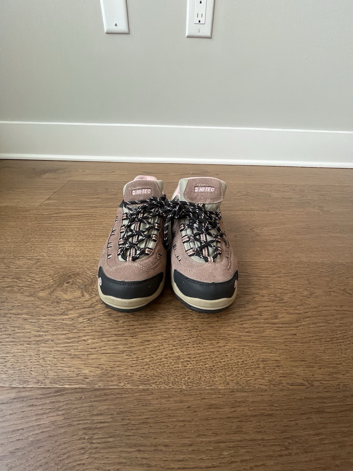 Hi-Tec Womens Tan Pink Bandera Waterproof Hiking Boots Low Rise