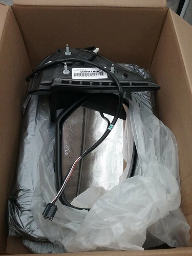 Chevrolet GMC truck & SUV RH Passenger DL8 Side View Power heated Mirror new OEM