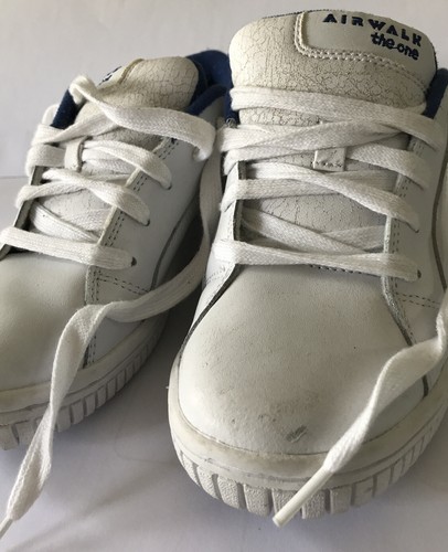 white airwalk trainers