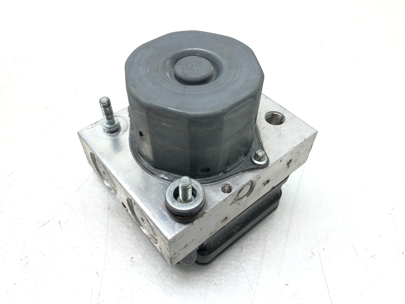 2014-2019 MASERATI GHIBLI S Q4 ABS ANTI LOCK BRAKE PUMP MODULE OEM 55K.