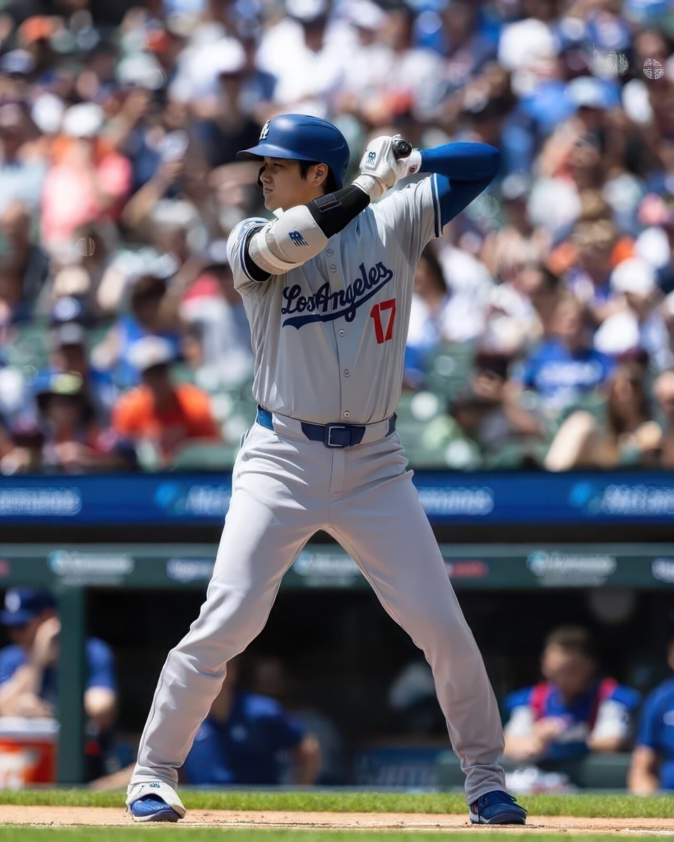 Shohei Ohtani #17 Los Angelas Dodgers MLB 8