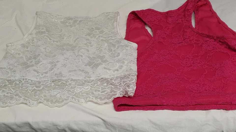 Par de camisetas sin mangas/chalecos sin mangas BooHoo talla 10 en rosa y blanco + superposición de encaje (379) Foto 4 de 4