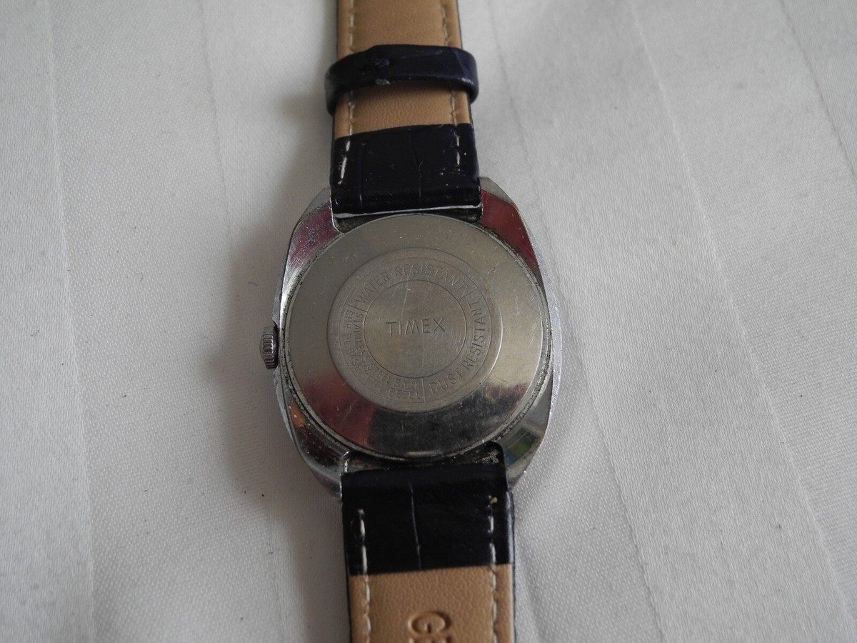 Vintage 1972 Timex MARLIN (?), GREAT BLUE dial, VERY GOOD