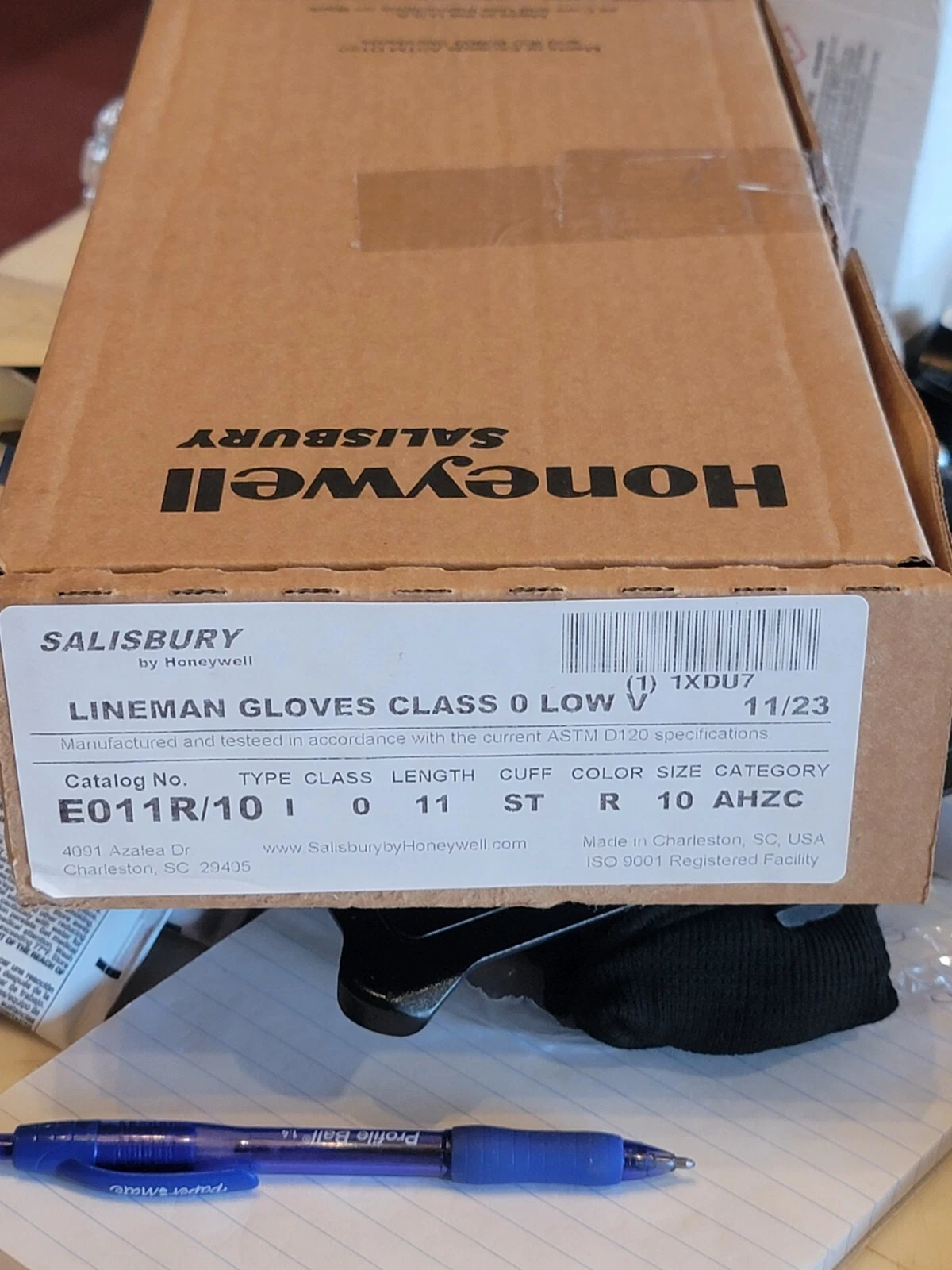SALISBURY E011R/10 Electrical Insulating Gloves,Type I,PR1 1XDU7