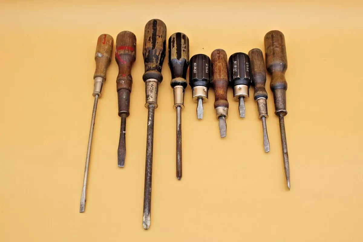 Wooden sale handled screwdrivers