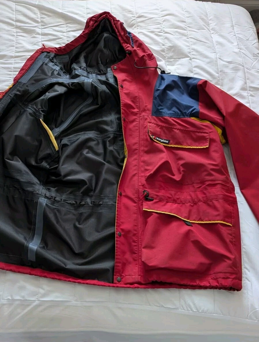 Vintage 1994 Berghaus Norwegian Trango GoreTex  jacket Liam Gallagher oasis image 6