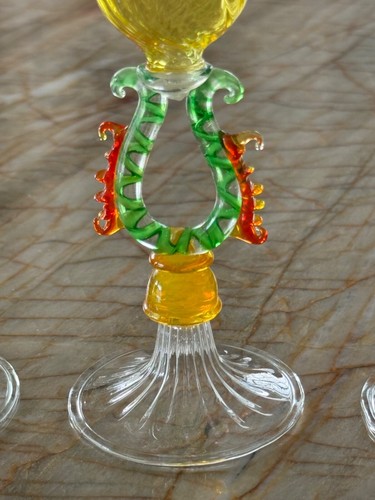 4 gafas cordiales venecianas sopladas a mano de cristal artístico multicolor de Murano - Imagen 7 de 11