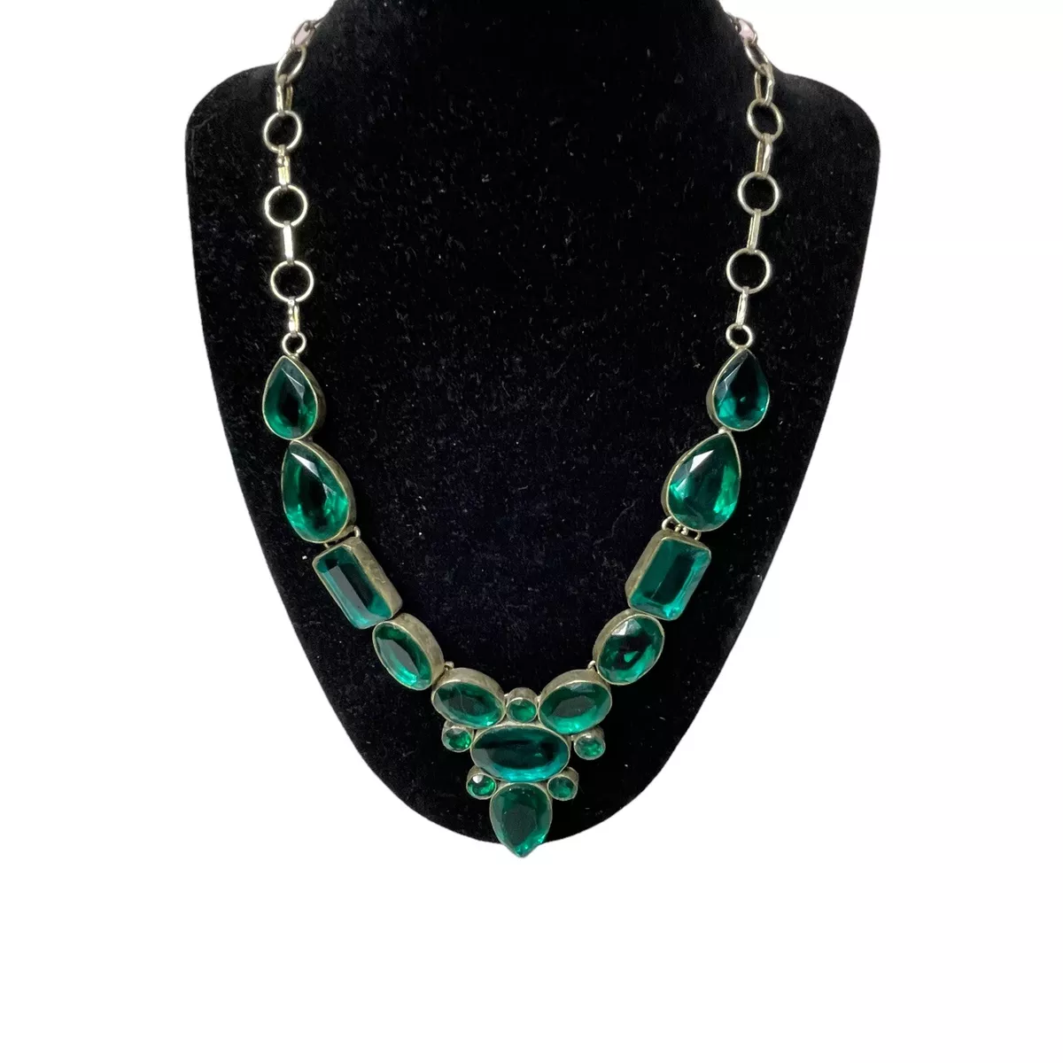 Green statement necklace sale