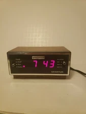 Vintage Spartus LED Solid State Alarm Clock 1979 Digital Model 21-3009-190