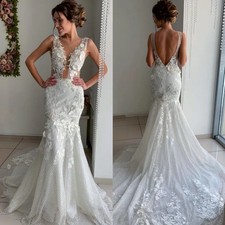 Boho Mermaid Wedding Dresses V-Neck Backless Lace Flowers Applique Bridal Gowns