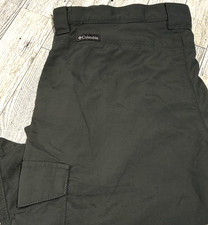 Columbia Boy's Gray Nylon Omni-Shade Shorts Size LARGE 14/16