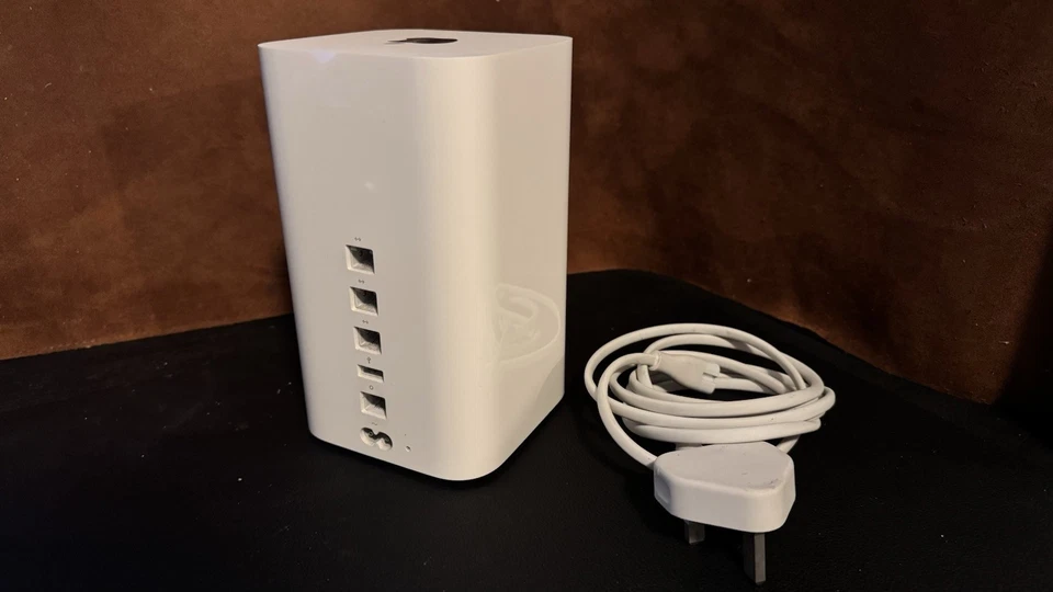 Apple AirPort Extreme Base Station 6th Gen WiFi Router A1521 - FAST DISPATCH - Image 2 of 2