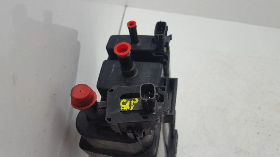 Bote de vapor de combustible 2007 08 09 10 11 12 Nissan Sentra 2.0 emisiones federales Foto 4 de 4