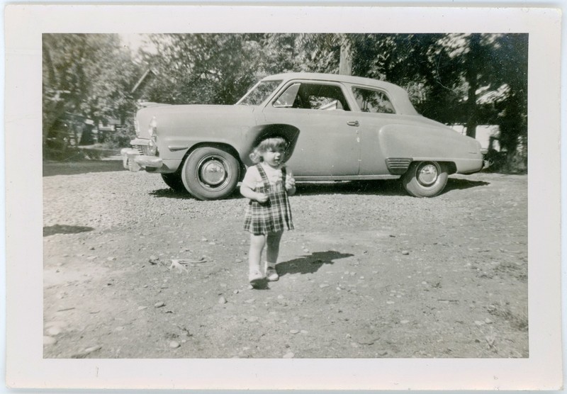 Vintage Snapshot Tiny Cowgirl w/ Big Hat & 1947-48 Studebaker Champion Salem OR