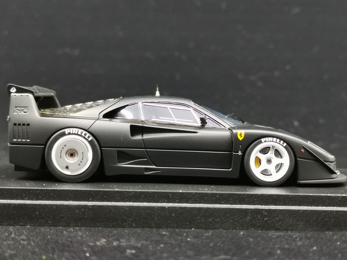 メイクアップ 1／43 Ferrari F40 LM テストカー マットブラック s-l1200.jpg