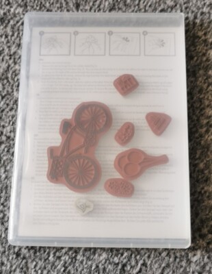 Stampin Up Holzhalterung Stempelset namens Pedal Geschenke