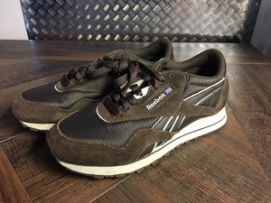 leather athletic sneakers