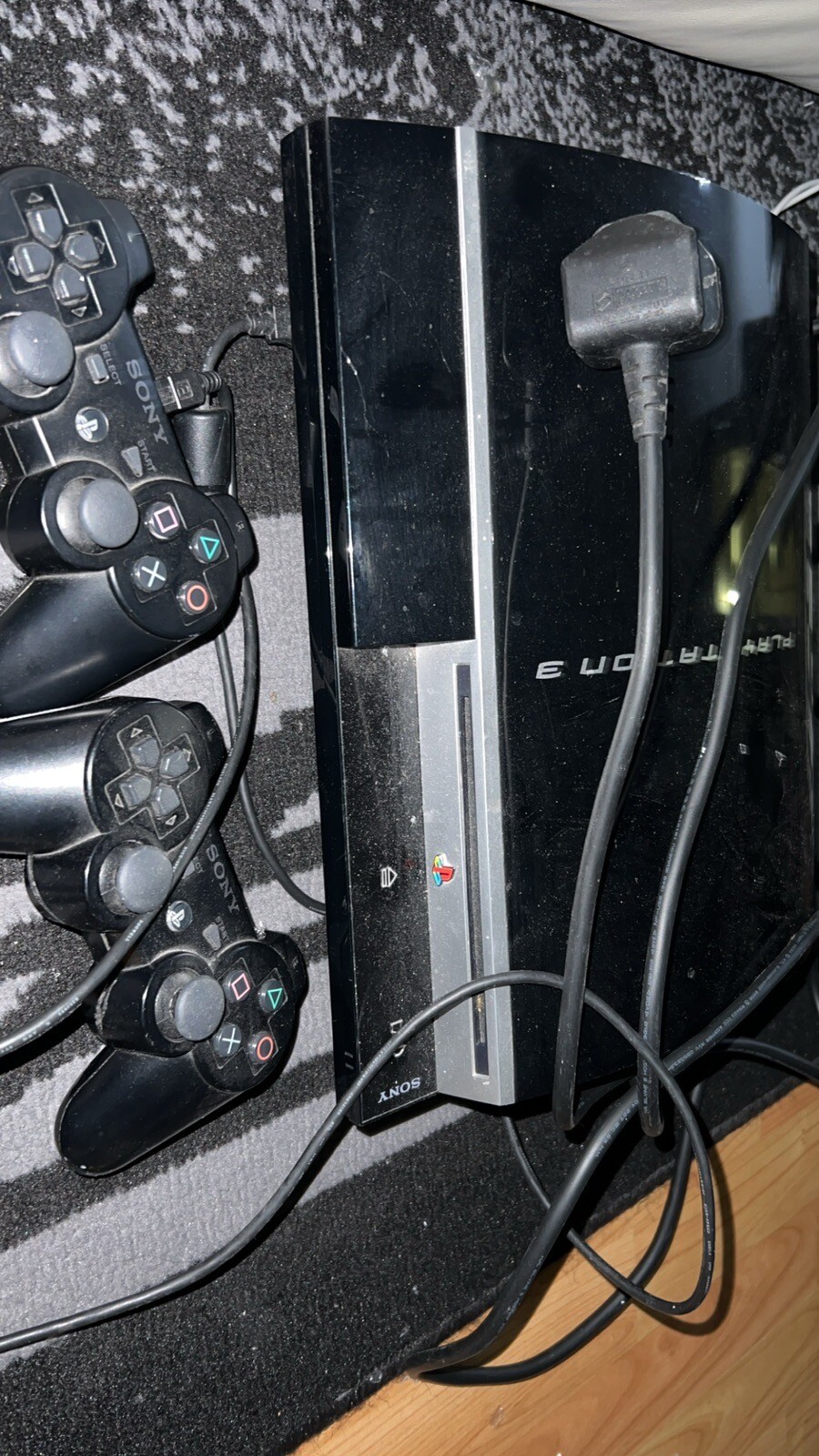 Sony PlayStation 3 Black Console And Two Controllers 40gb eBay