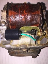 For Lister D, RS1 Magneto - Condensor with Screws, Washers and Fitting Kit. 