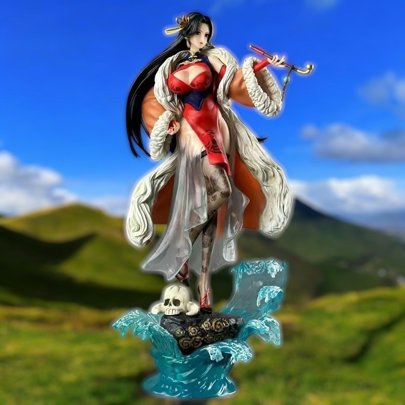 Boa Hancock Imperial Elegance Statue One Piece de 34cm idéale pour décorer un bureau - 2