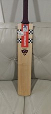 Gray Nicolls Aus made CREST cricket bat extremely light 2.5Lbs