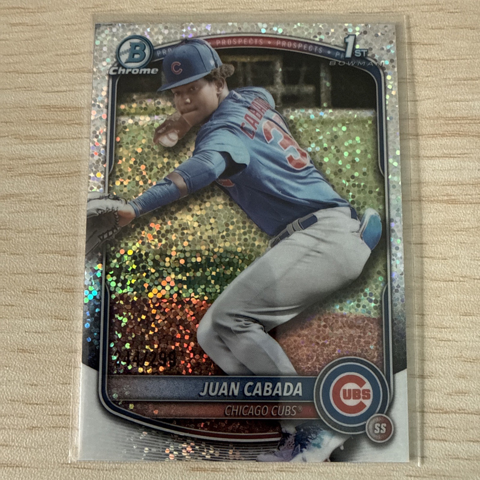 2025 Bowman Chrome - Juan Cabada #BCP-207 Speckle Refractor /299 (RC)