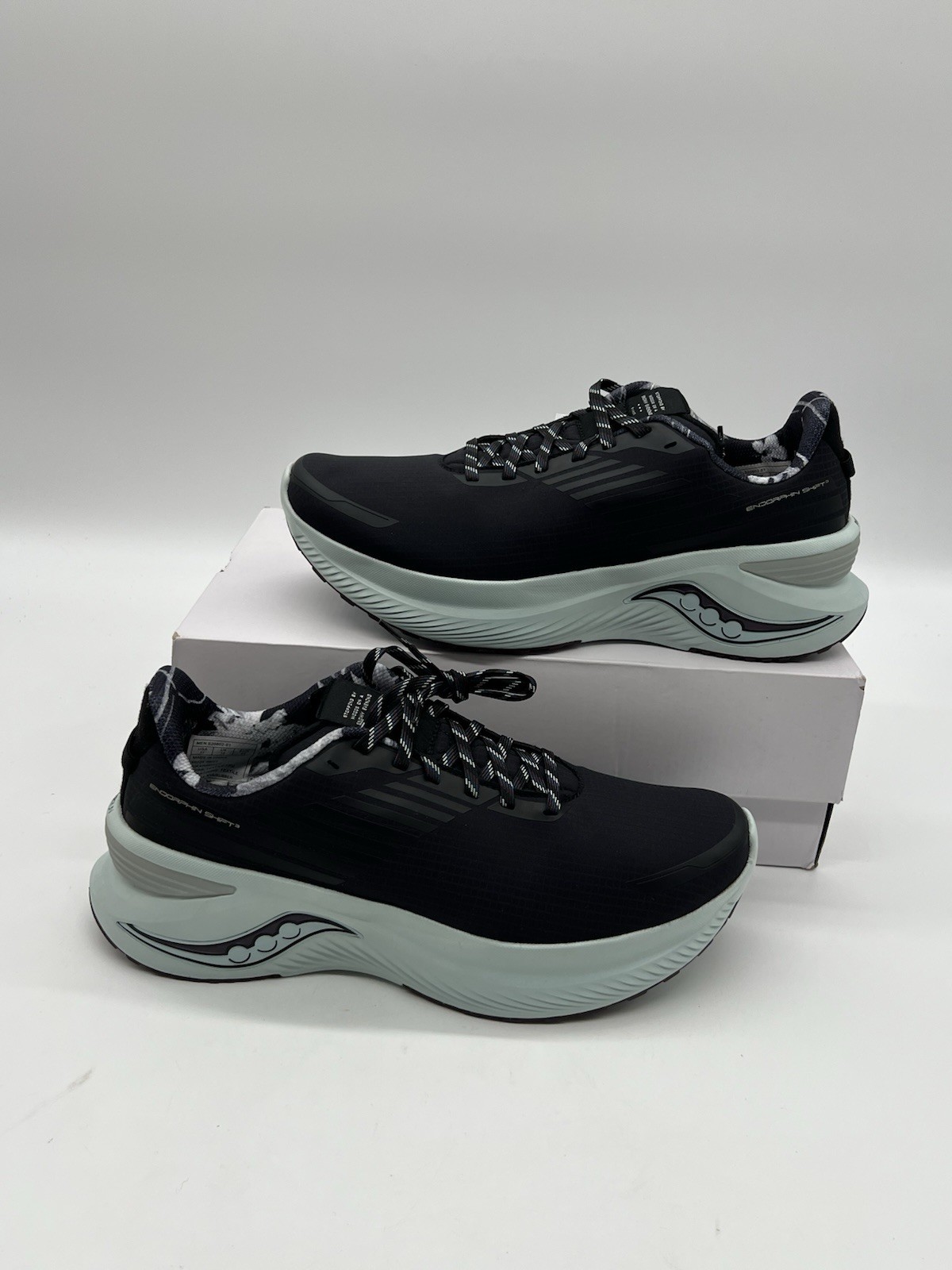 Tenis para correr Saucony Endorphin Shift 3 para hombre talla 11 Runshield millas para ir.