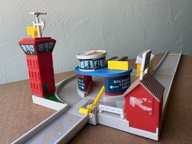 Vintage Galoob Micro Machines Hiways & Byways Airport Plaza 1991