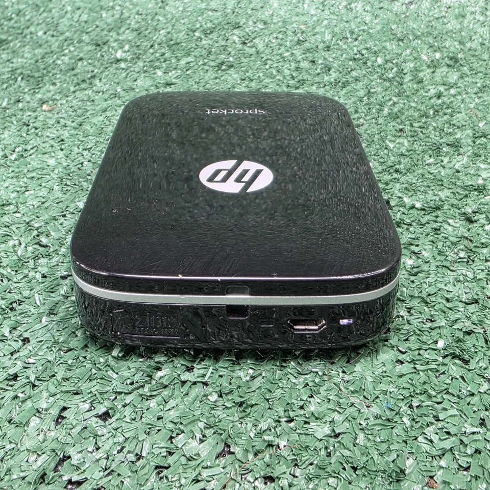 No Cord HP Sprocket Black Mini Wireless Bluetooth Photo Printer Model SNPRH-1603 - Image 3 of 4