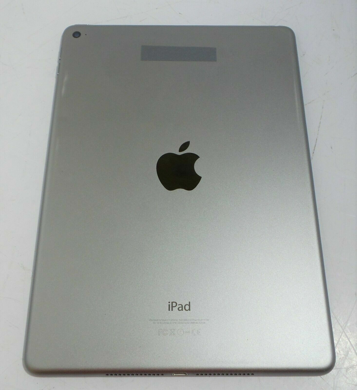 Apple iPad Air Gen1 MD785LL/A or MD785LL/B Black 16GB WiFi 9.7" iOS 12