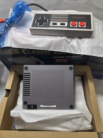 AUTHENTIC GENUINE NINTENDO CLASSIC EDITION NES MINI 30 GAME CONSOLE Read Dis