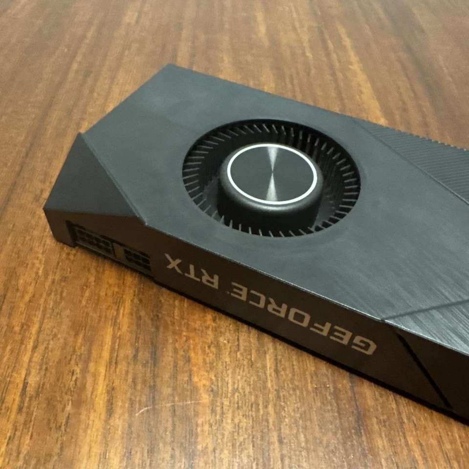 ASUS GeForce RTX 2070 Super Ventus Foto 2 de 4
