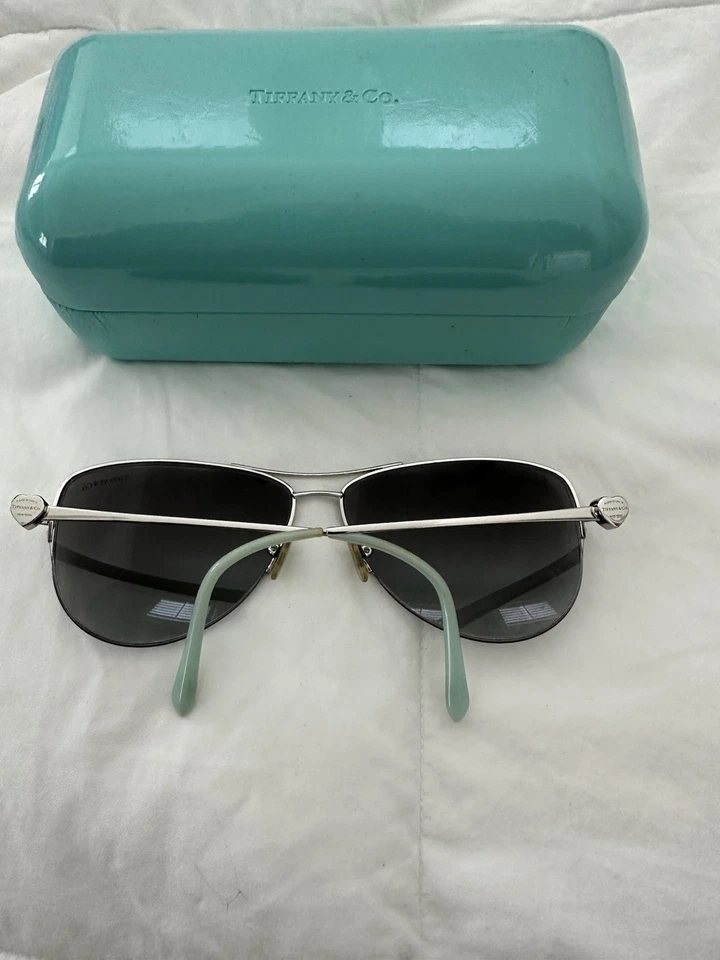 Tiffany Co women's sunglasses-logo heart TF 3021 - Image 2 of 3